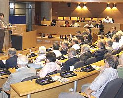Με την υπερψήφιση από τα 24 εκ των 25 μελών του, το Διοικητικό Συμβούλιο της Περιφερειακής Ένωσης Δήμων Κεντρικής Μακεδονίας ενέκρινε το παρακάτω ψήφισμα: