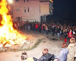 Αναβίωση του εθίμου “Εννιά Φαγιά”- Σύλλογος Ανατολική Ρωμυλία Καρυωτών Γιοαννιτσών