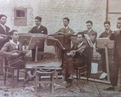 Η ΙΣΤΟΡΙΑ ΤΗΣ ΜΟΥΣΙΚΗΣ ΣΤΑ ΓΙΑΝΝΙΤΣΑ