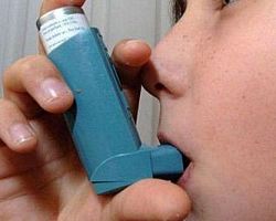 Το επίμονο παιδικό άσθμα αυξάνει τον κίνδυνο για ΧΑΠ στους ενήλικες