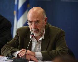 Δεν θα ισχύσουν από το επόμενο έτος οι όποιες αλλαγές στην Παιδεία