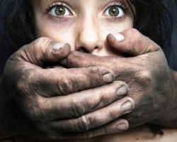 Ρόδος: Δύο τουρίστριες κατήγγειλαν ότι βιάστηκαν από ομοεθνείς τους