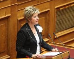 Κόλλια-Τσαρουχά: Να σεβαστούν όλοι την Αγιά Σοφιά