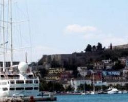 Επιδότηση ακτοπλοϊκών εισιτηρίων εξετάζει η κυβέρνηση