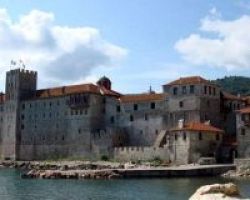 Θάνατος μυστήριο στη Μονή Εσφιγμένου