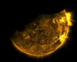 Μοναδικό: Η NASA κατέγραψε την εντυπωσιακή διπλή έκλειψη Hλίου [βίντεο]