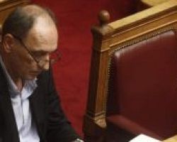 Σταθάκης: Πρόθεσή μας να κλείσει η δεύτερη αξιολόγηση έως το τέλος Οκτωβρίου