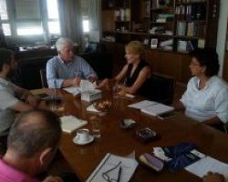 Συνάντηση εργασίας της Θ. Τζάκρη με τον Διευθύνοντα Σύμβουλο του ΟΣΕ Κ. Πετράκη για ζητήματα αναβάθμισης του σιδηροδρομικού δικτύου του Νομού Πέλλας