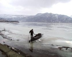 Κοινοβουλευτική παρέμβαση του ΚΚΕ για τη μόλυνση και τη ρύπανση της λίμνης Βεγορίτιδας