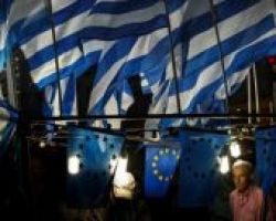 Bloomberg: Η συμμετοχή της Ελλάδας στο ευρώ μοιάζει ξανά ευάλωτη