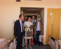 Το Γενικό Νοσοκομείο Γιαννιτσών επισκέφθηκε την Μ. Πέμπτη ο δήμαρχος Πέλλας  Γρηγόρης Στάμκος,