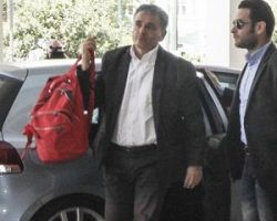 «Αγκάθια» σε όλα τα μέτωπα παρά τις υποχωρήσεις σε συντάξεις και φόρους