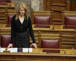Θεοδώρα Τζάκρη προς τον Υπουργό Αγροτικής Ανάπτυξης: «Βάλτε το φράγμα του Αλμωπαίου στο Ταμείο Ανάκαμψης»