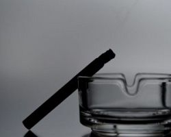 Έρευνα-σοκ: Ένας στους δέκα θανάτους σε όλο τον κόσμο οφείλεται στο κάπνισμα