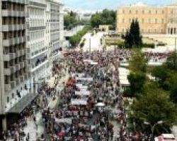 Σε απεργιακό κλοιό η χώρα -Συλλαλητήρια και κινητοποιήσεις ενάντια στα νέα μέτρα