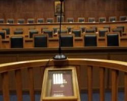 Οι δικηγόροι προχωρούν σε 48ωρη αποχή για το ασφαλιστικό από σήμερα