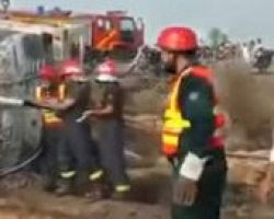 Πακιστάν: Πάνω από 120 νεκροί από έκρηξη βυτιοφόρου -130 τραυματίες