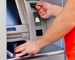 Έρχεται αύξηση του μηναίου ποσού αναλήψεων των capital controls