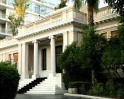 «Κατέρρευσε με πάταγο η σκευωρία της ΝΔ», τονίζουν κυβερνητικές πηγές