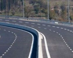 ΣΥΡΙΖΑ Πέλλας: «Μεγαλοστομίες, ψέματα και υποσχέσεις, η ένταξη των παρακάμψεων Γιαννιτσών, Χαλκηδόνας και της παράκαμψης Μαυροβουνίου ( τμήμα Μαυροβούνι – Έδεσσα) για χρηματοδότηση, από το Ταμείο Ανάκαμψης. »