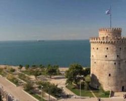 Θεσσαλονίκη: Επιχείρηση «σκούπα» απομάκρυνσης των παράνομων τραπεζοκαθισμάτων