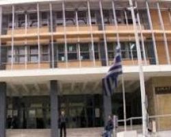 Σε δίκη ο 45χρονος λέκτορας του ΑΠΘ, για τη δολοφονία της συζύγου του και της γιαγιάς της