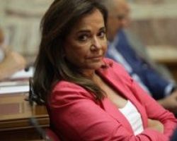Ντόρα Μπακογιάννη: Για τα μνημόνια φταίμε όλοι