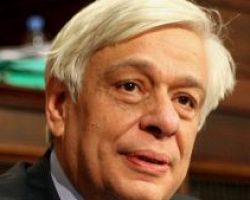 Παυλόπουλος: «Tα μεγάλα και τα σημαντικά μόνον ενωμένοι μπορούμε να φέρουμε σε πέρας, εμείς οι Έλληνες»