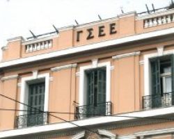 Η Κυβέρνηση δείχνει πλήρη υποταγή στην Τρόικα για το θέμα των απεργιών