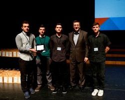 Βράβευση της ομάδας της ακαδημίας ρομποτικής του ΠΑΜΑΚ από τον Απ. Τζιτζικώστα