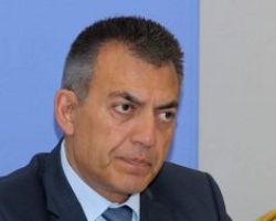 Βρούτσης: Οι αποκλίσεις στην αγορά εργασίας διευρύνονται και το χάσμα με την Ε.Ε. μεγαλώνει