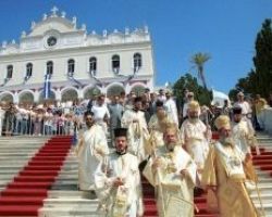 Προσκύνημα στην Τήνο και στην Άνδρο