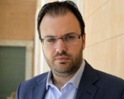 Οι Έλληνες στρατιωτικοί κρατούνται άδικα ενώ οι 8 Τούρκοι ζήτησαν άσυλο στη χώρα μας