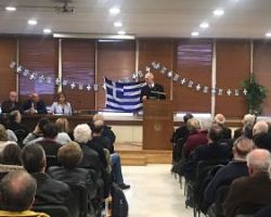 Με μεγάλη επιτυχία στην αίθουσα της Ομοσπονδίας Δυτικομακεδονικών Σωματείων Θεσσαλονίκης παρουσιάστηκε το βιβλίο «Από τον Σλαβομακεδονισμό στον σκοπιανό μακεδονισμό – Η γενεαλογία μιας εθνολογικής λαθροχειρίας» των εκδόσεων”Μπαρμπουνάκης”