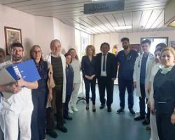 Το Γ.Ν. Γιαννιτσών επισκέφθηκε η Θεοδώρα Τζάκρη