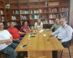 Ο Γιάννης Σηφάκης με τον «Μενέλαο Λουντέμη» για την ίδρυση Μουσείου Λουντέμη στο Εξαπλάτανο