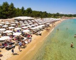 Πρόγραμμα κοινωνικού τουρισμού: 25.000 αιτήσεις σε ένα 24ωρο