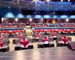 Για λίγες εμφανίσεις η Πέγκυ Ζήνα στο Vergina Theatro του Regency Casino Thessaloniki