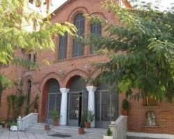 Ιερά Πανήγυρις στους Ναούς του Αγίου Νεκταρίου και Αγίας Σκέπης στην Έδεσσα