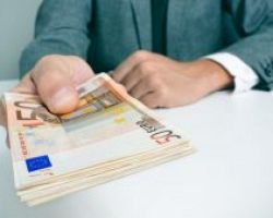 Με πρωτοβουλία Μητσοτάκη επίδομα 800 ευρώ σε καλλιτέχνες και ανθρώπους του πολιτισμού