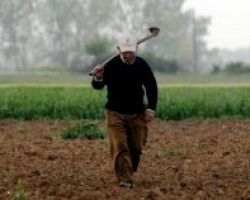 Κατατέθηκε η τροπολογία για εξαίρεση των αγροτών από το τέλος επιτηδεύματος