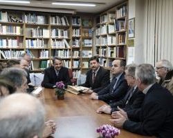 Ο Κυριάκος Μητσοτάκης στα γραφεία  της Ιστορικής και Λαογραφικής Εταιρίας Γιαννιτσών ο «ΦΙΛΙΠΠΟΣ»