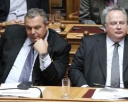 Στον εισαγγελέα ο Καμμένος- Καταθέτει κατά Κοτζιά για τις βίζες του υπουργείου Εξωτερικών
