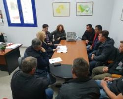 Στον ΕΛΓΑ η Θεοδώρα Τζάκρη με αγρότες για τα πορίσματα της βροχόπτωσης στο Νησί