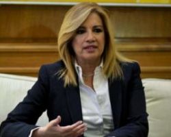 Γεννηματά για Βενιζέλο: Οι απόντες από τη μάχη διευκολύνουν τον ΣΥΡΙΖΑ