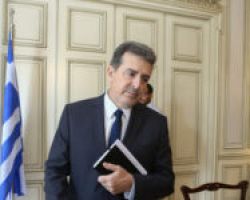 Με εντολή Χρυσοχοΐδη άλλοι 192 αστυνομικοί από τα γραφεία σε περιπολίες -Δείτε ποιοι