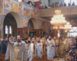 Τιμήθηκε ο  Ευαγγελιστής Ιωάννης ο Θεολόγος, στην πανηγυρίζουσα ομώνυμη ενορία του Ν. Μυλοτόπου Πέλλας (ΕΙΚΟΝΕΣ).
