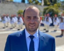 Το 50% του μισθού δίνει ο Λάκης Βασιλειάδης μετά την προτροπή Μητσοτάκη