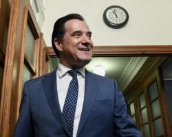 Γεωργιάδης: Ολες οι επιχειρήσεις μπορούν να ζητήσουν τραπεζικό δάνειο για κεφάλαιο κίνησης