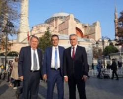Οργισμένη αντίδραση του Γ.Καρασμάνη για την Αγία Σοφία
